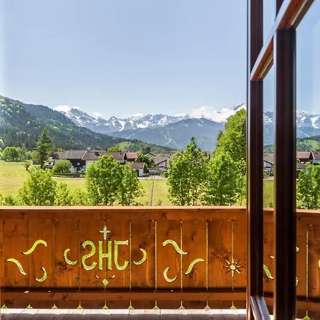 Vrenal Apartment *