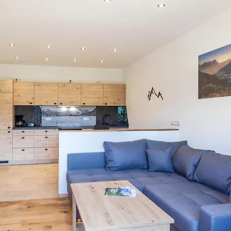 Vrenal Apartment *